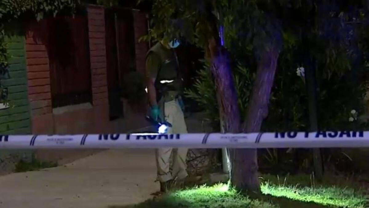 Encapuchados realizan violento turbazo en Quilicura: golpearon y encerraron a una madre y a su hija