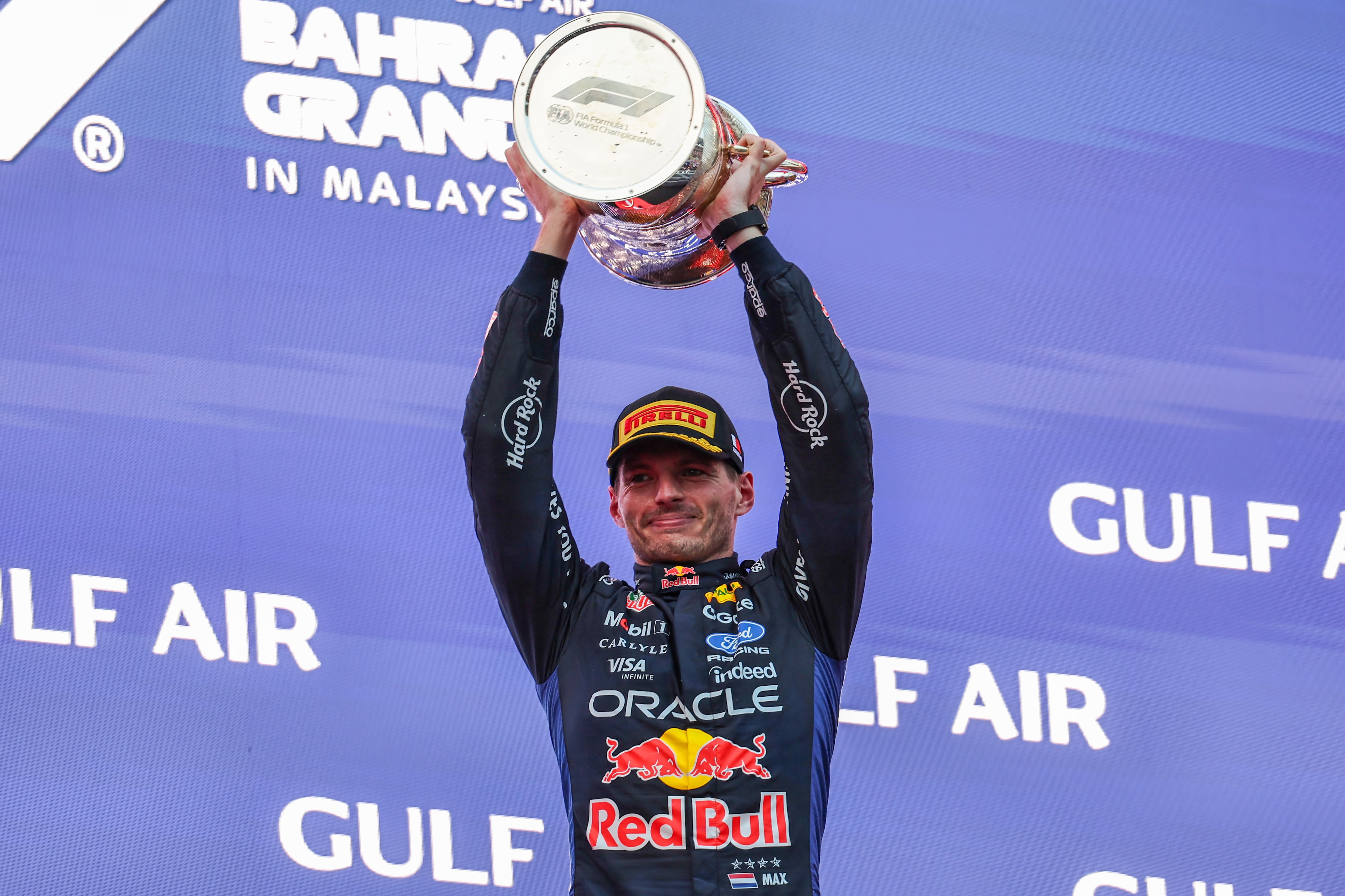 Verstappen rompe su sequía en la Fórmula 1: conquista un caótico GP de Baréin y logra su primer triunfo del año