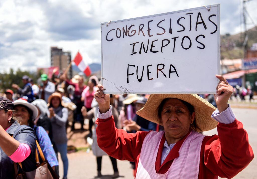 Manifestación contra el congreso y el gobierno del Perú