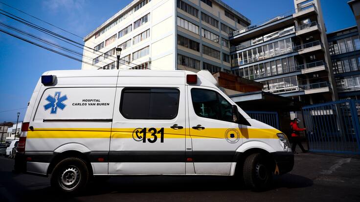 Sospecha de intoxicación por amoniaco activa protocolo en Hospital Carlos Van Buren: paciente se encuentra en estado grave