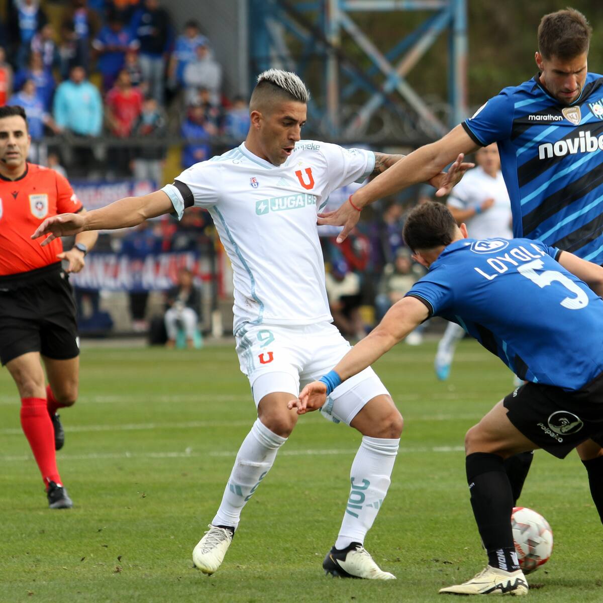 La U goleó a Huachipato en el sur y sigue como puntero exclusivo del torneo