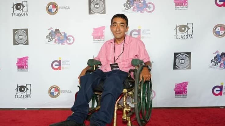 Actor chileno radicado en EE.UU. avanza en concurso internacional impulsado por Johnny Depp