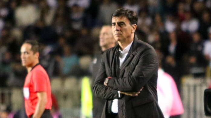 Gustavo Quinteros y la gran superioridad que mostró Colo Colo ante Real Betis: "Al rival lo vi cansado y nosotros fuimos contundentes"Gustavo Quinteros y la gran superioridad que mostró Colo Colo ante Real Betis: "Al rival lo vi cansado y nosotros fuimos contundentes"