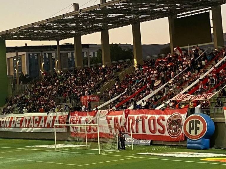 El polémico llamado de la barra oficial de Deportes Copiapó a sus hinchas pensando en Colo Colo | Instagram