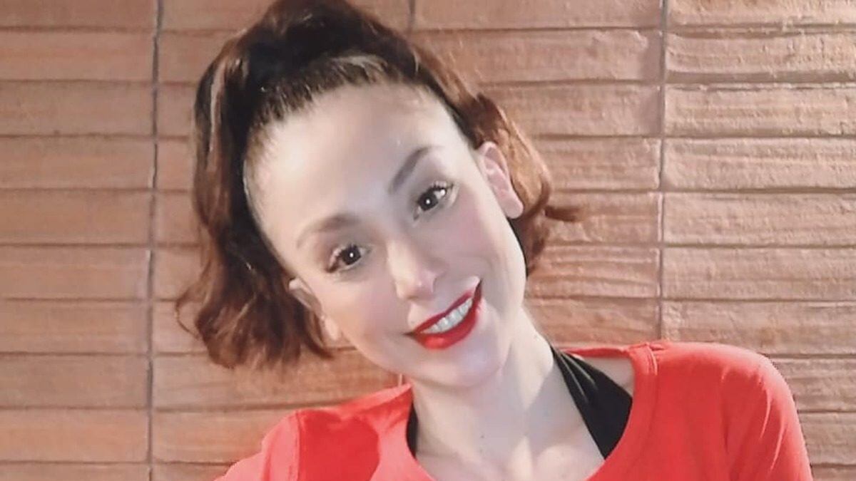 Yamna Lobos