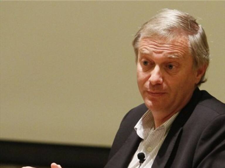Kast: «No es prudente poner a un familiar directo en una embajada tan importante»