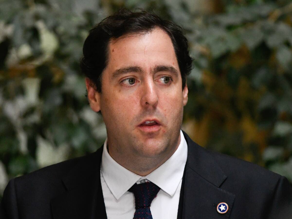 “Primero que nada está Dios, después la familia”: diputado republicano ofrece disculpas tras por viaje al Caribe en plena semana distrital