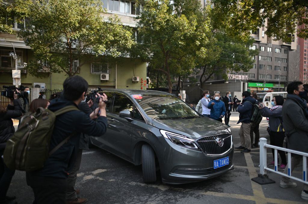 Investigadores de la OMS se dirigen a Wuhan