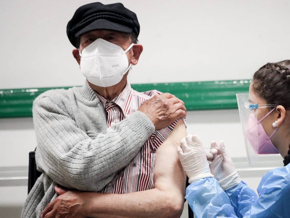 Balance de vacunación contra el coronavirus: 61.285 personas recibieron la primera dosis este miércoles