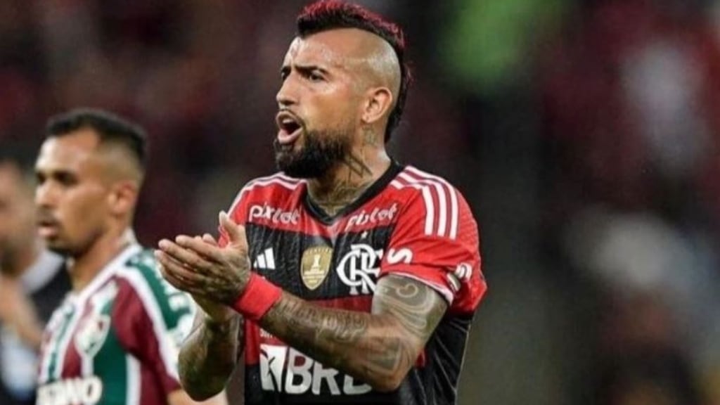 El Flamengo de Arturo Vidal saca ventaja ante Fluminense en la final del Campeonato Carioca