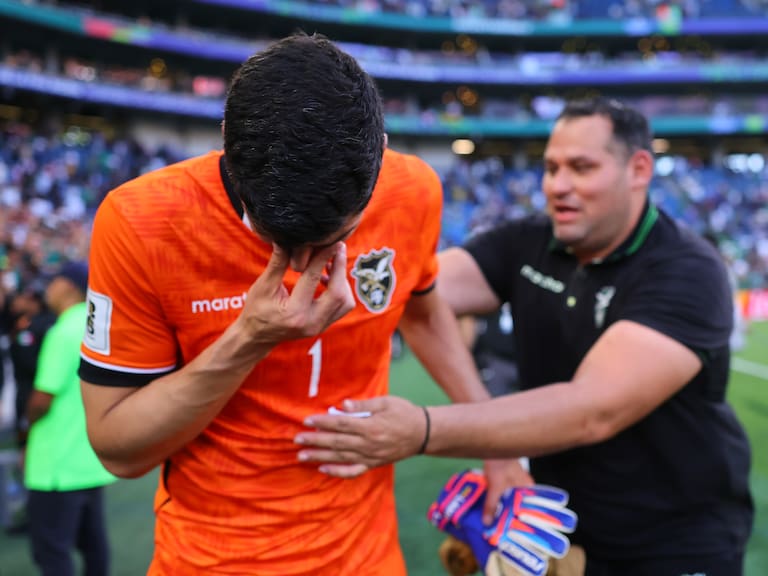No irá al Mundial y se retira de su selección: el duro adiós de un viejo conocido del fútbol chileno