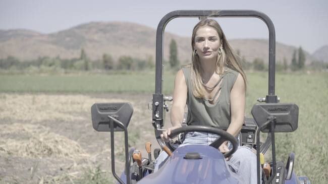 Carolina de Moras estrena nuevo programa sobre automóviles: Me gusta manejarlos a alta velocidad