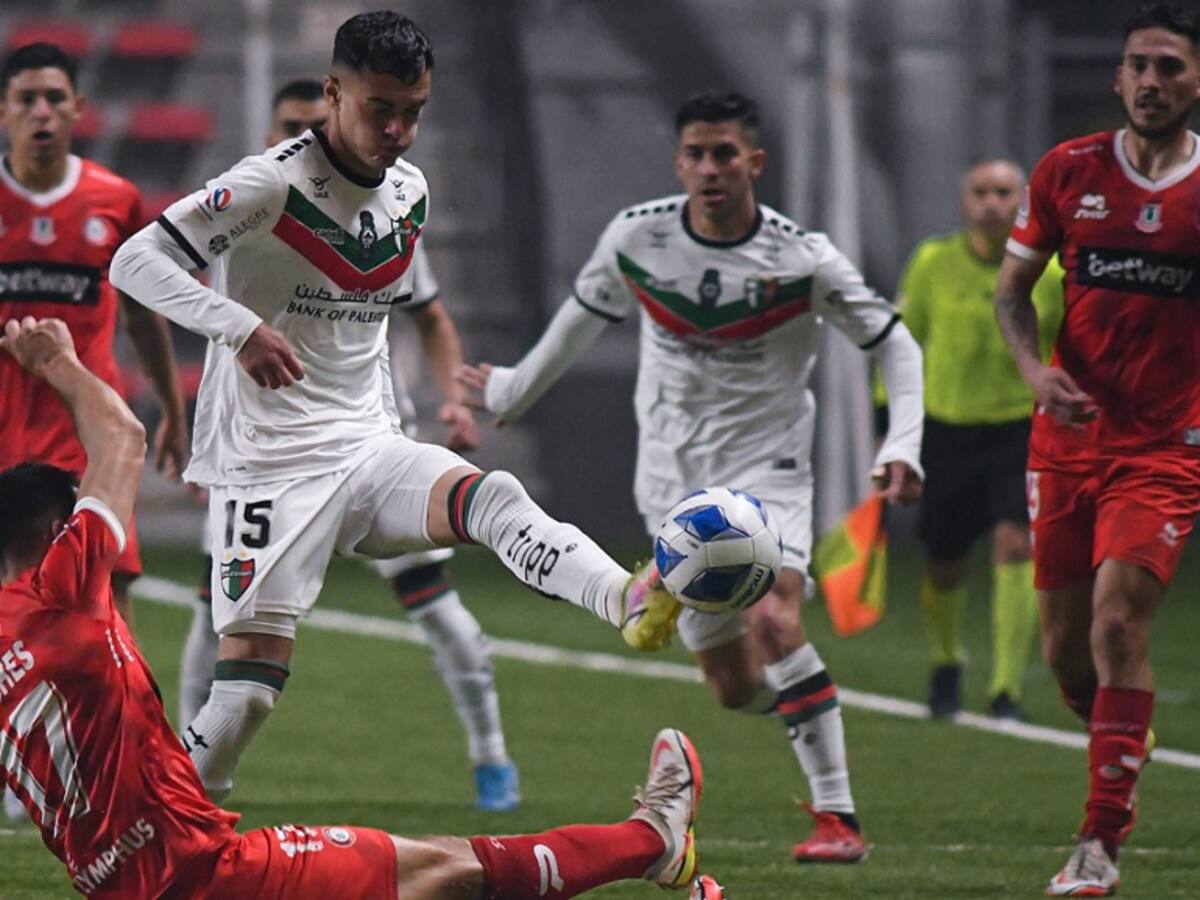 Unión La Calera rescató un empate ante Palestino cuando el triunfo árabe ya era inminente en el Nicolás Chahuán