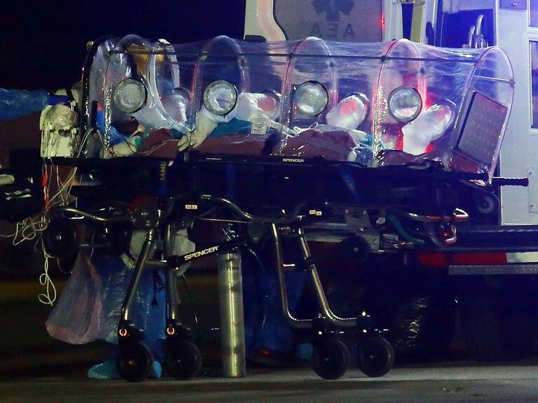 Pacientes que llegaron a Concepción desde la Región Metropolitana se mantienen conectados a ventilación mecánica