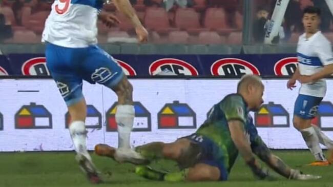 "Coquimbo jugó con un jugador de más": Castrilli reclama por la no expulsión de Diego Sánchez en duelo ante la UC