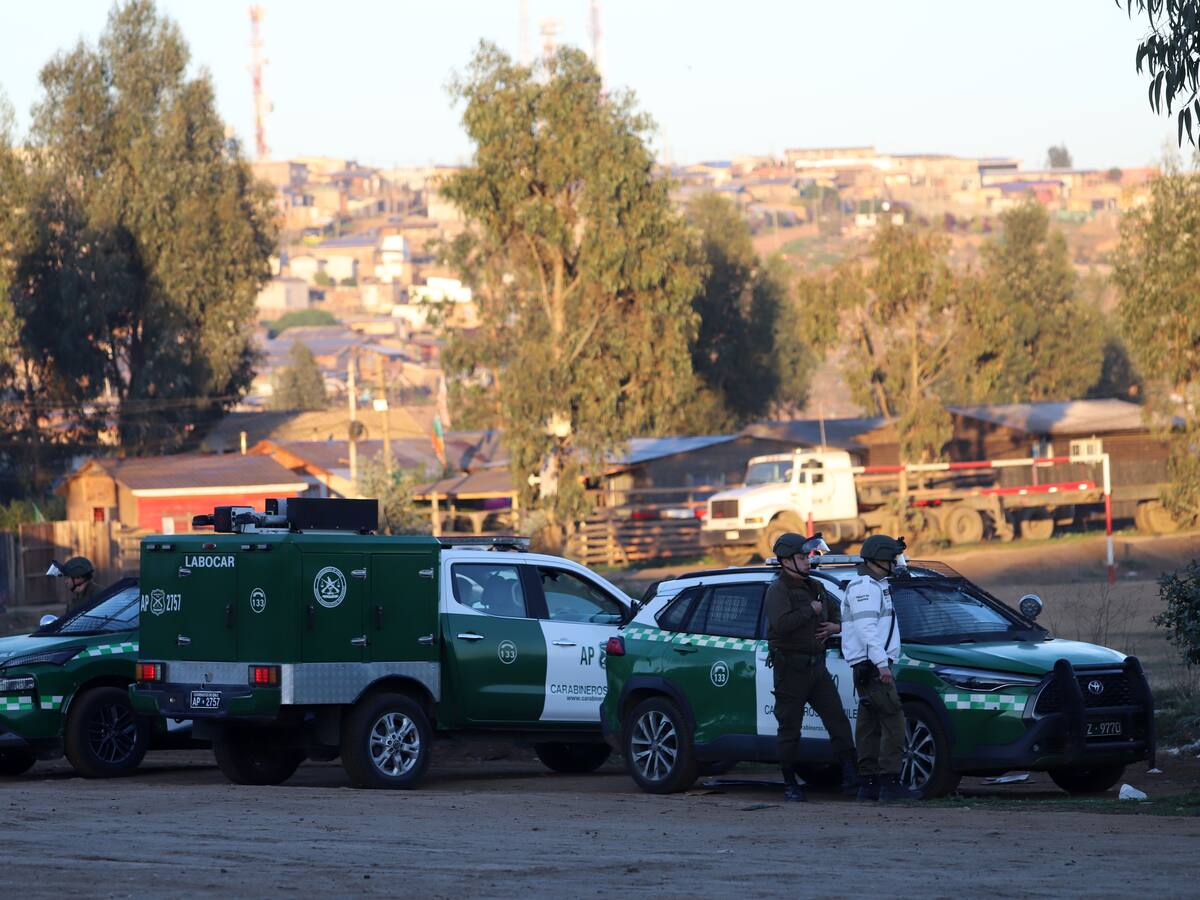 Con fuerte despliegue policial: inicia segunda fase del desalojo de la megatoma de San Antonio