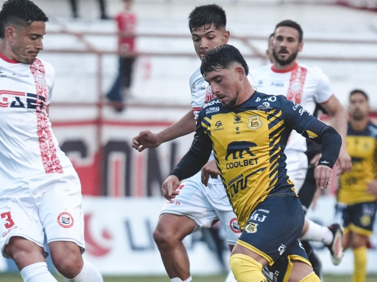 La Primera B suma a otro firme candidato al ascenso: presión para Cobreloa y Wanderers