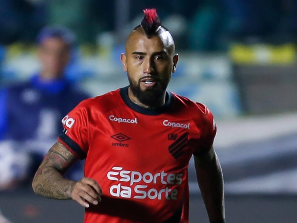 Arturo Vidal candidatea a Ronnie Fernández a La Roja: «Ojalá siga en este nivel y pueda estar en la selección»