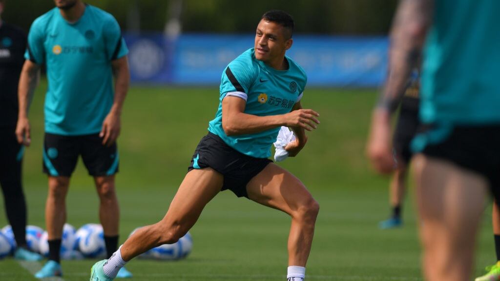 Alexis Sánchez insiste en su "sueño" de volver al Barcelona y su nombre vuelve a sonar en Francia