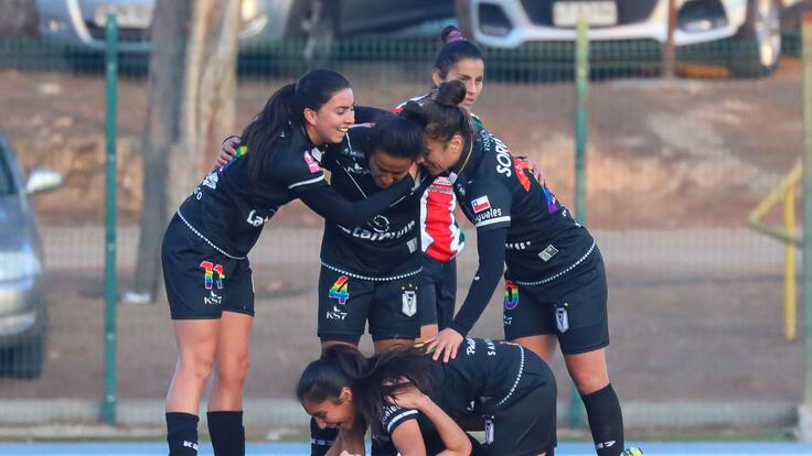 Remezón en el fútbol femenino: Asociación Nacional de Jugadoras acusa falta de regulación e incumplimientos legales