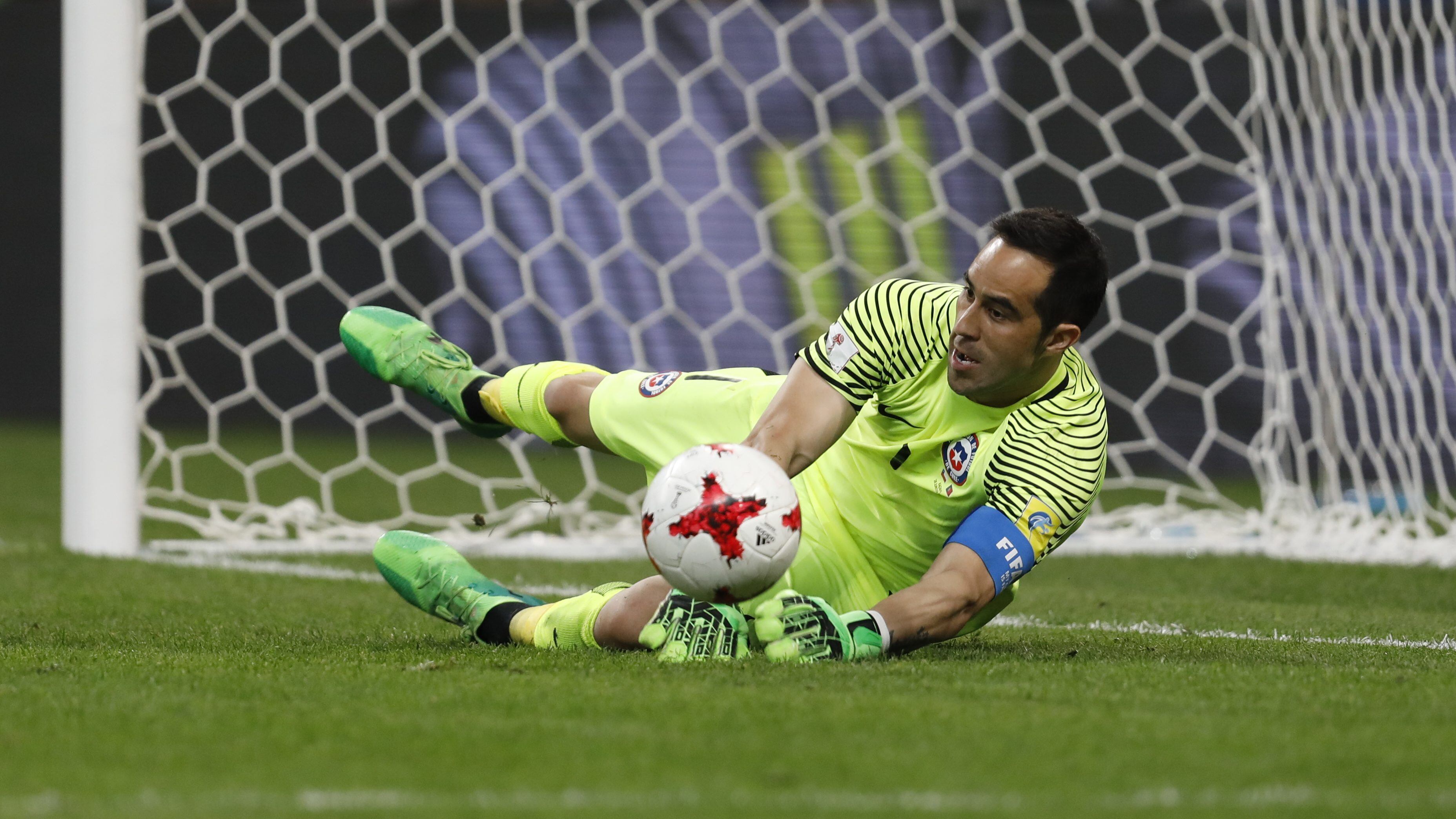 Claudio Bravo FIFA