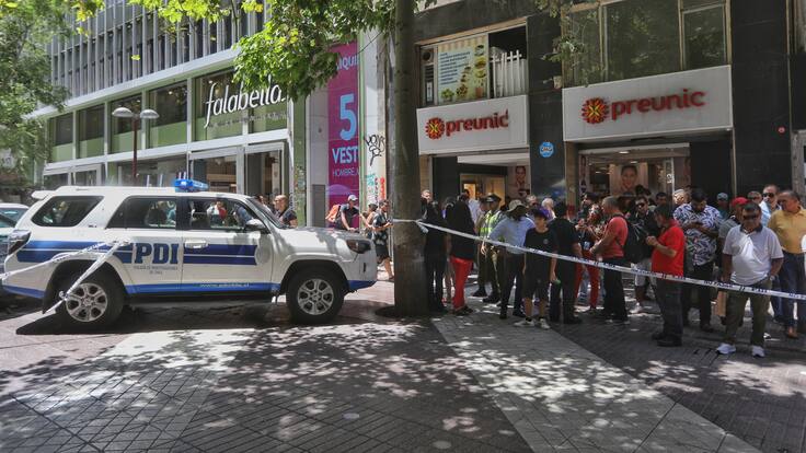 Minutos de terror en Paseo Ahumada: funcionarios de la PDI frustran a balazos robo en su contra