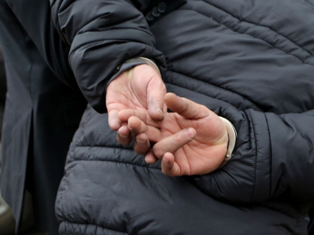 Hombre que agredía a su pareja en El Tabo fue detenido gracias a mensaje de WhatsApp enviado por la víctima