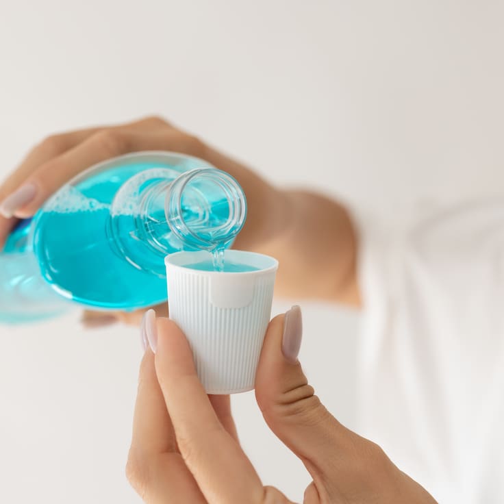 ¿El enjuague bucal daña la salud del corazón? Esto es lo que realmente dice la ciencia