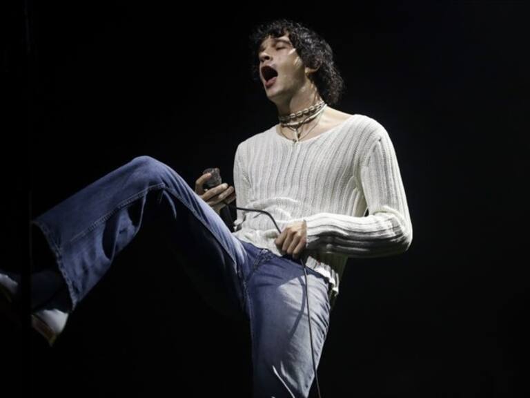 The 1975 cancela show por «enfermedad grave» de su vocalista Matthew Healy