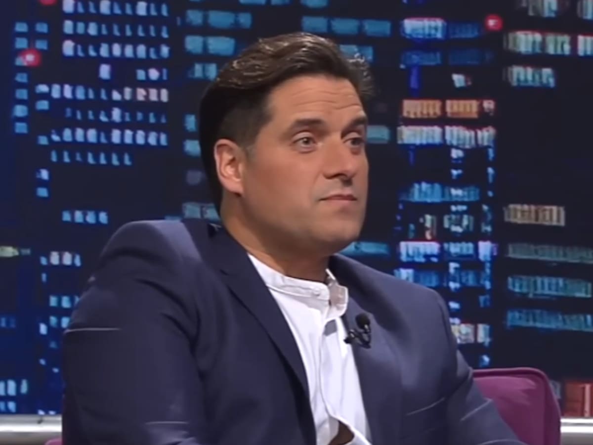 “Hoy ya no escribe ni lee”: Juan José Gurruchaga se quiebra al hablar del diagnóstico de su hijo