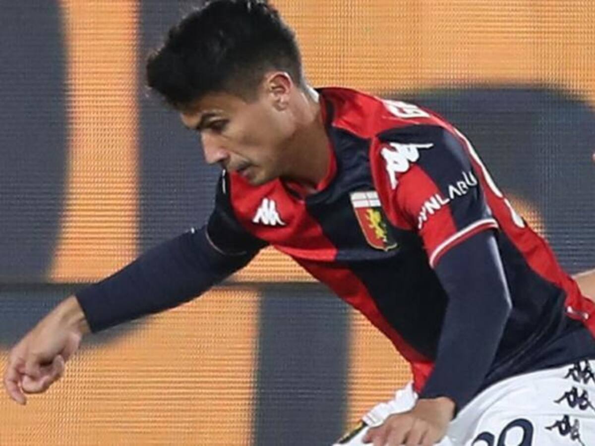 Desde Italia aseguran que Pablo Galdames se ganó un puesto de titular en el Genoa de Shevchenko