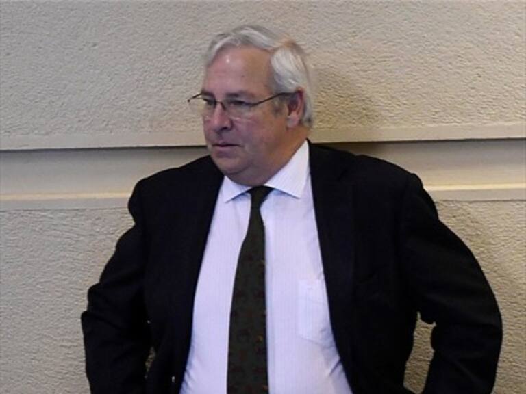 Diputado UDI Ignacio Urrutia: «La comisión de ética vale callampa»