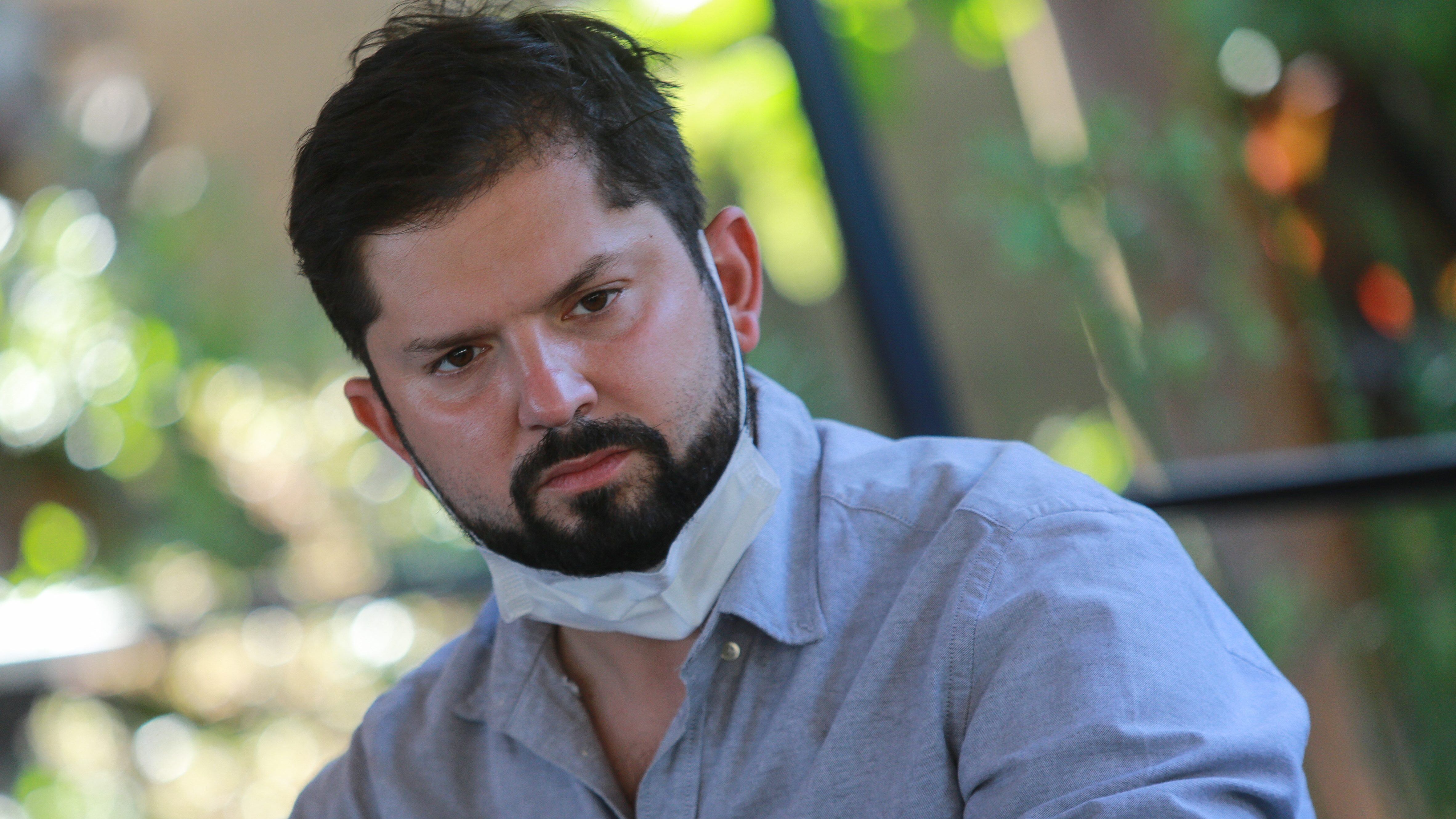 23 de Noviembre de 2021 / LA PINTANAGabriel Boric, candidato presidencial de Apruebo Dignidad, se reúne con familiares de víctimas de la delincuencia de la comuna de La Pintana
FOTO: DIEGO MARTIN /AGENCIAUNO