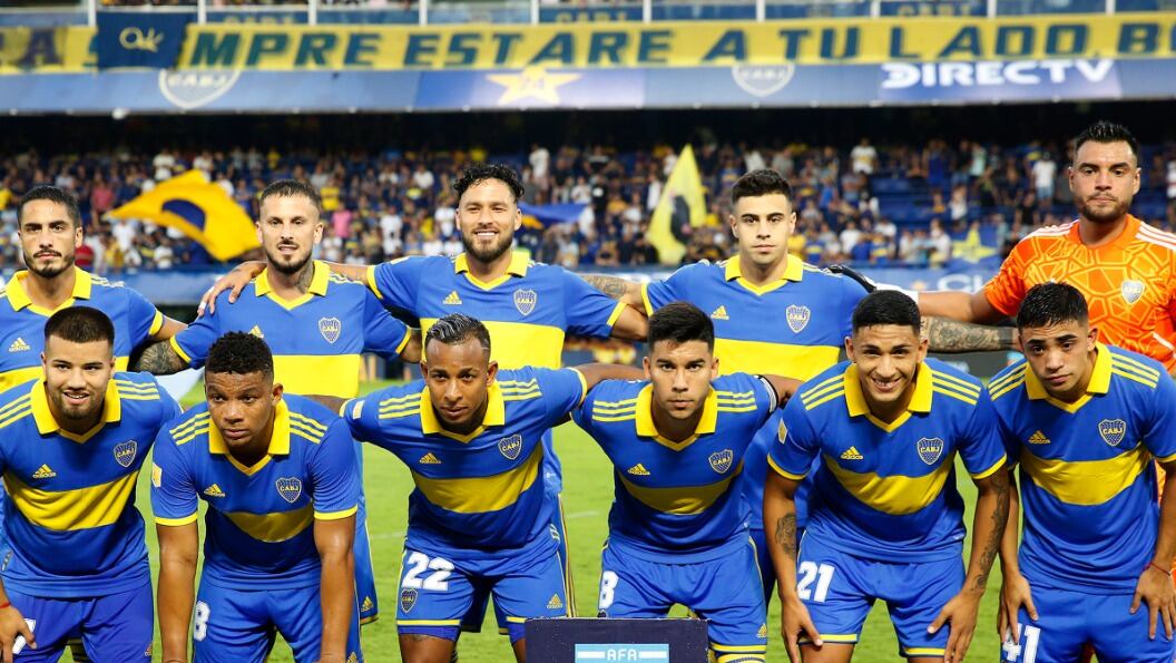 El rival de Colo Colo busca DT: los candidatos que asoman para dirigir a Boca Juniors