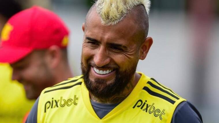 Arturo Vidal y Erick Pulgar suman sus primeros minutos del 2023 con Flamengo