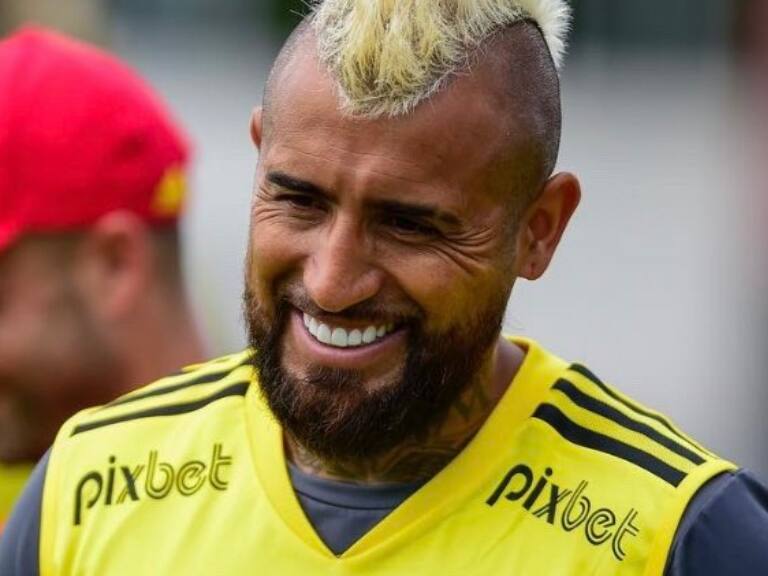 Arturo Vidal y Erick Pulgar suman sus primeros minutos del 2023 con Flamengo