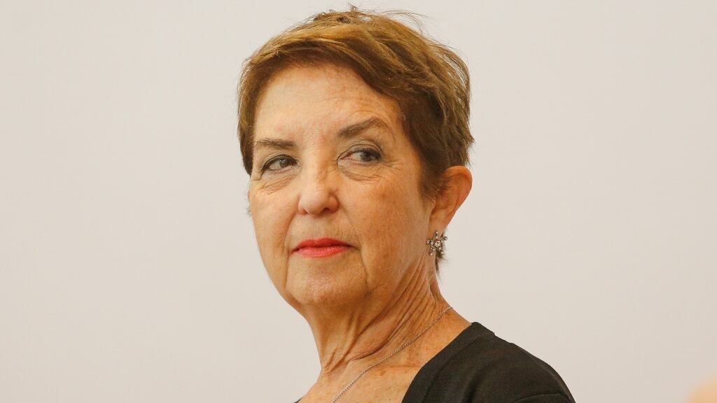 Gloria Hutt