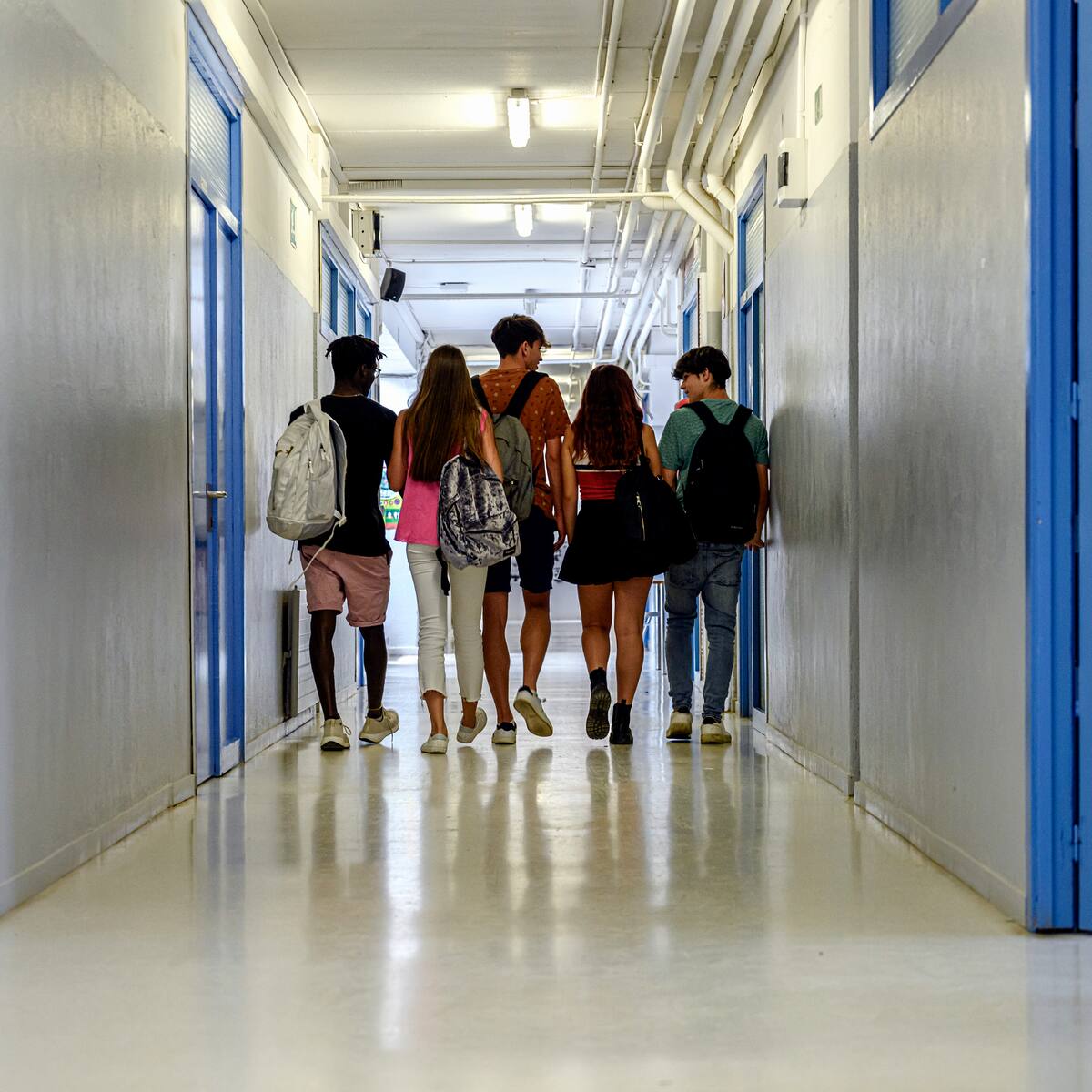 Encuesta del Minsal enciende las alarmas por hábito que crece entre jóvenes de 13 y 15 años