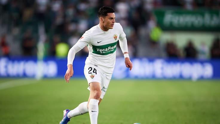 Explosivo ingreso de Cepeda no le bastó al Elche para remontar: ojo a lo que hizo en su primera jugada