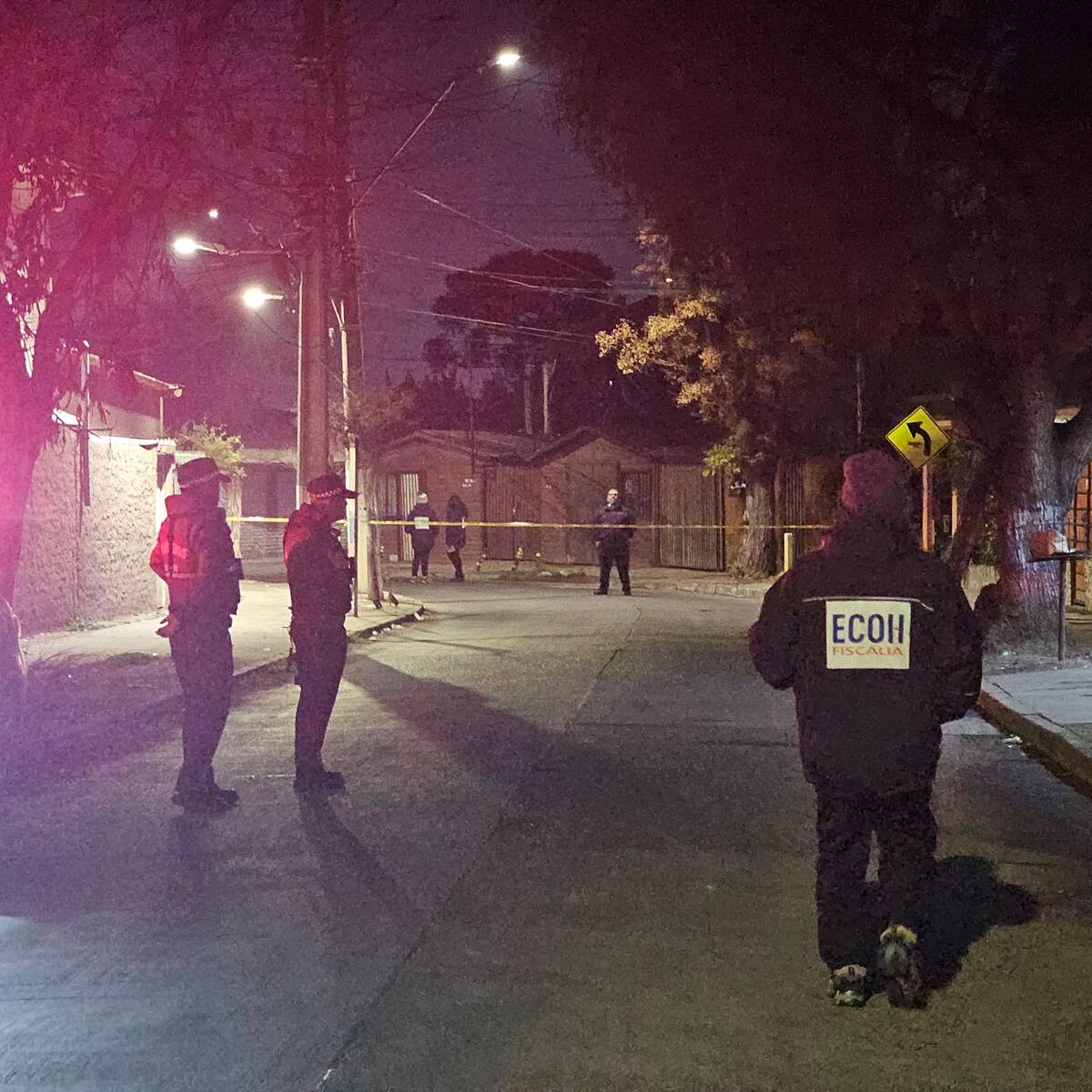 Hombre muere tras recibir 13 disparos frente a su casa en San Bernardo