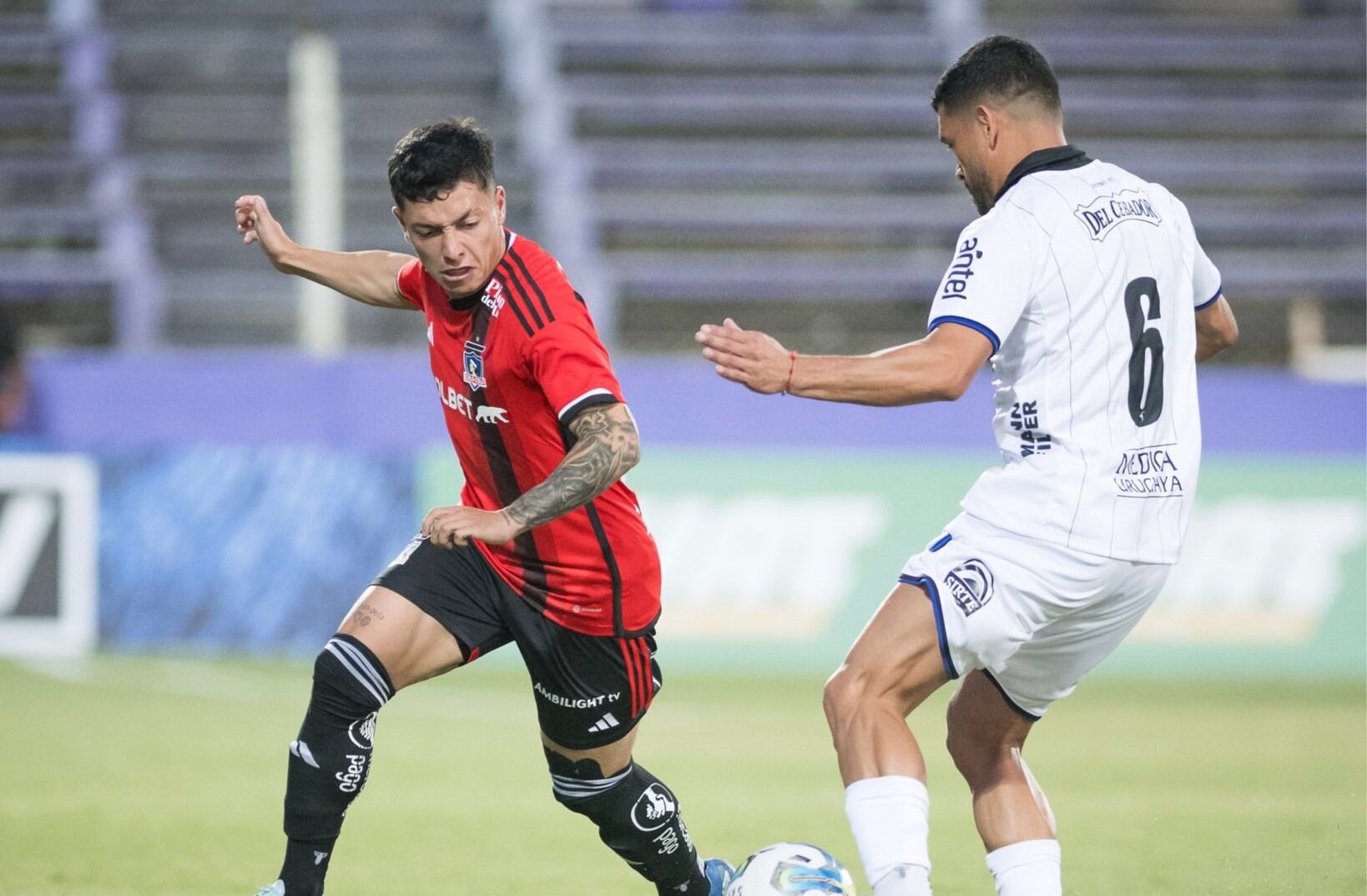 Colo Colo y Liverpool se ven las caras en Uruguay por un nuevo amistoso internacional | X: Serie Río de la Plata