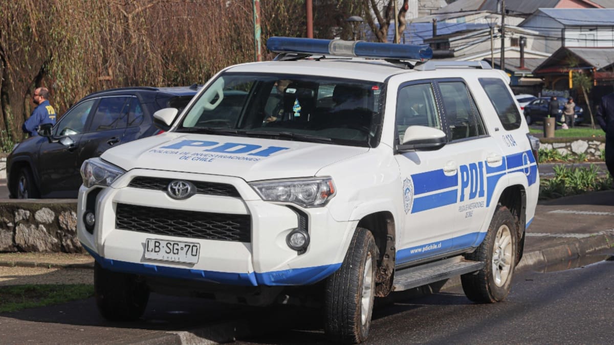 Hombre muere tras ser golpeado con un bate en la cabeza en Valparaíso: excuñado se entregó a la policía