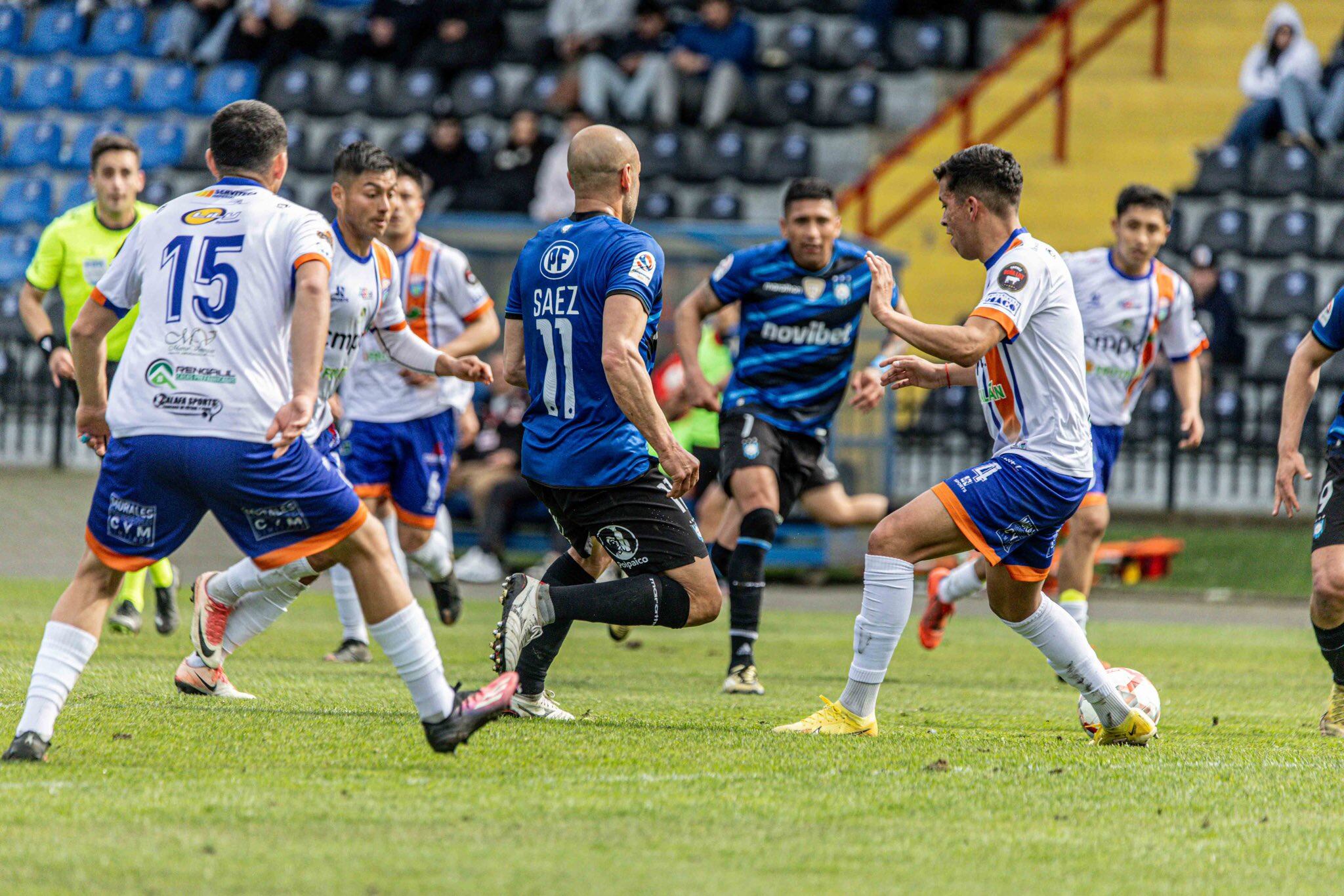 Huachipato resistió el cansancio y avanzó a la semifinal zonal de la Copa Chile 2024 | X: Huachipato