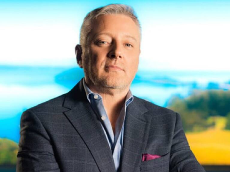 ¿Pidió que rodaran cabezas? Afirman que Juan Manuel Astorga se juntó con Carlos Heller y puso estas condiciones para volver a Mega