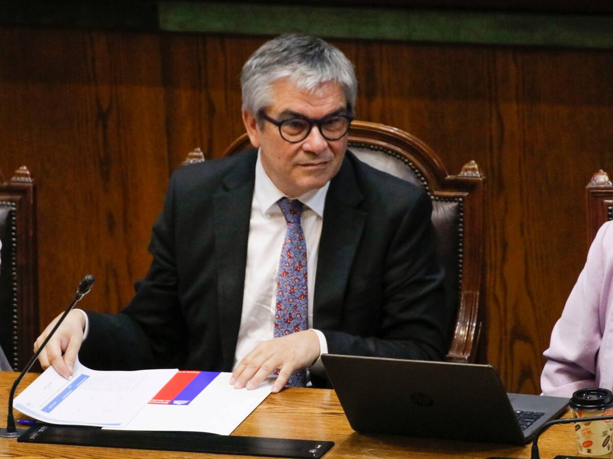 Gobierno y empresarios mantienen diálogo a pesar de tensiones por reforma tributaria: “Es un proyecto neutral desde el punto de vista recaudatorio”