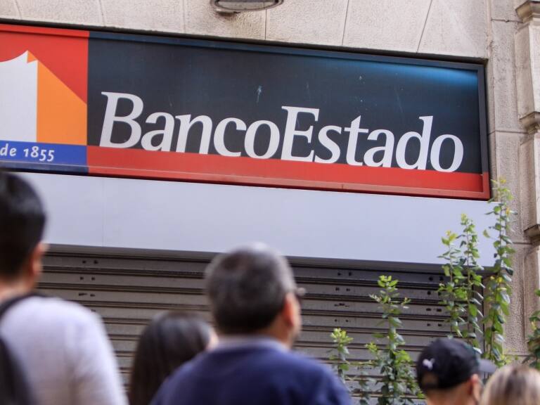 Multan a BancoEstado por no restituir fondos a usuarios en caso de fraudes y transacciones electrónicas
