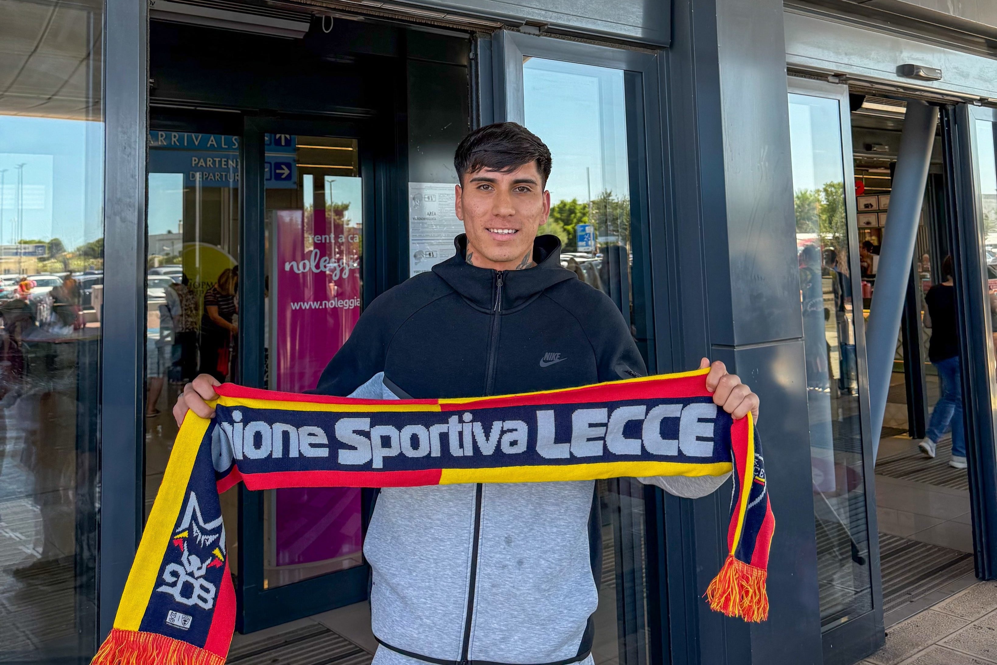 @OfficialUSLecce