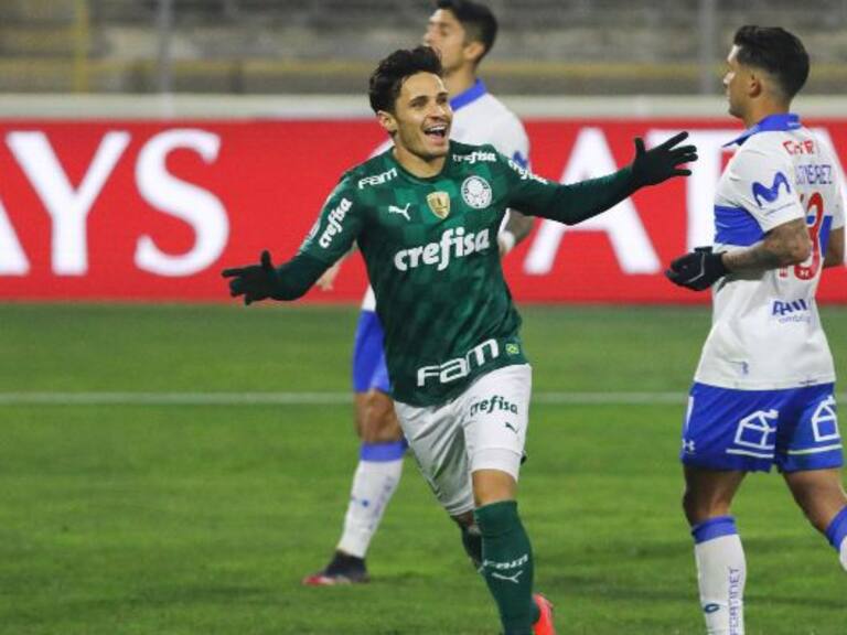 Universidad Católica desperdició múltiples chances de gol y terminó cayendo ante Palmeiras por los octavos de Copa Libertadores