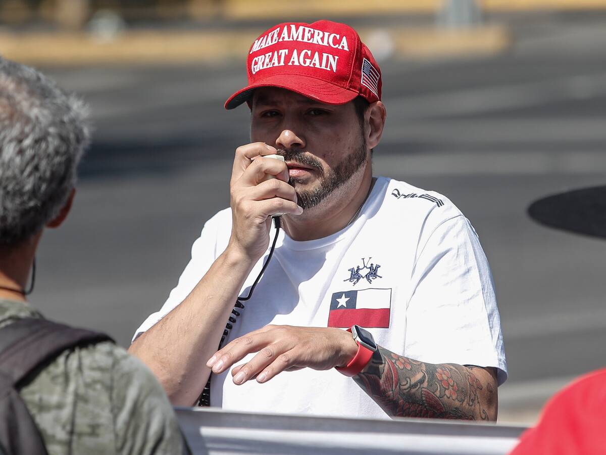 Detienen a Francisco Muñoz, alias “Pancho Malo”, por desórdenes en una protesta a las afueras de La Moneda