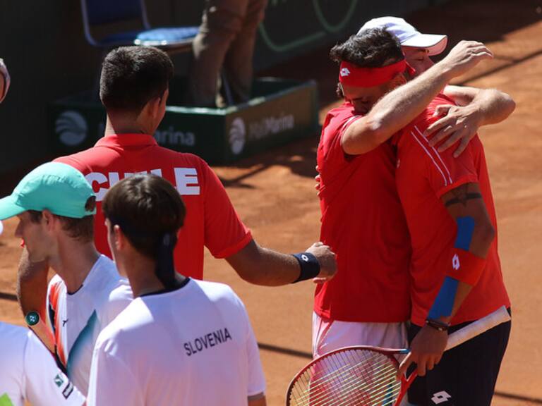 Tabilo y Barrios le otorgaron el 3-0 a Chile sobre Eslovenia y la escuadra nacional sueña con meterse el próximo año en las finales de la Copa Davis